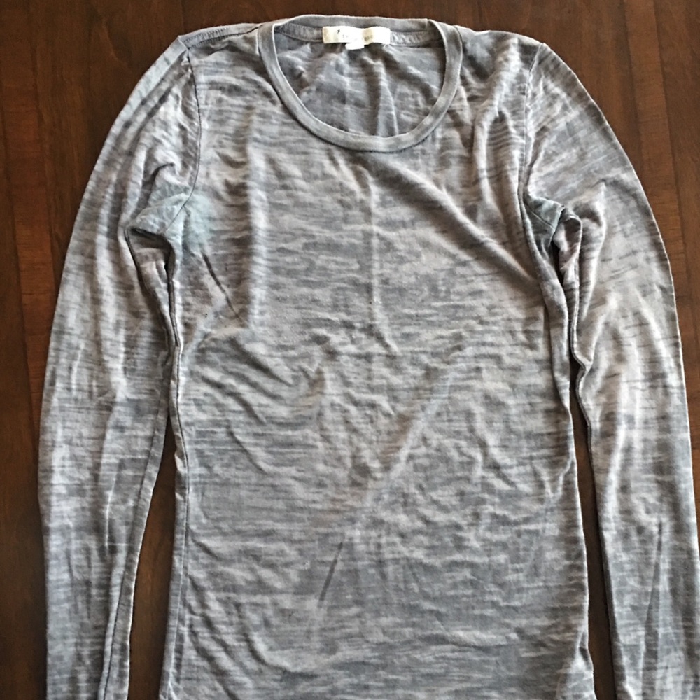 Forever 21 women’s gray distressed size small